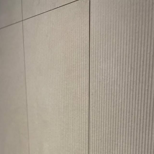 Mayfair Bone Scored Wall 30x90cm
