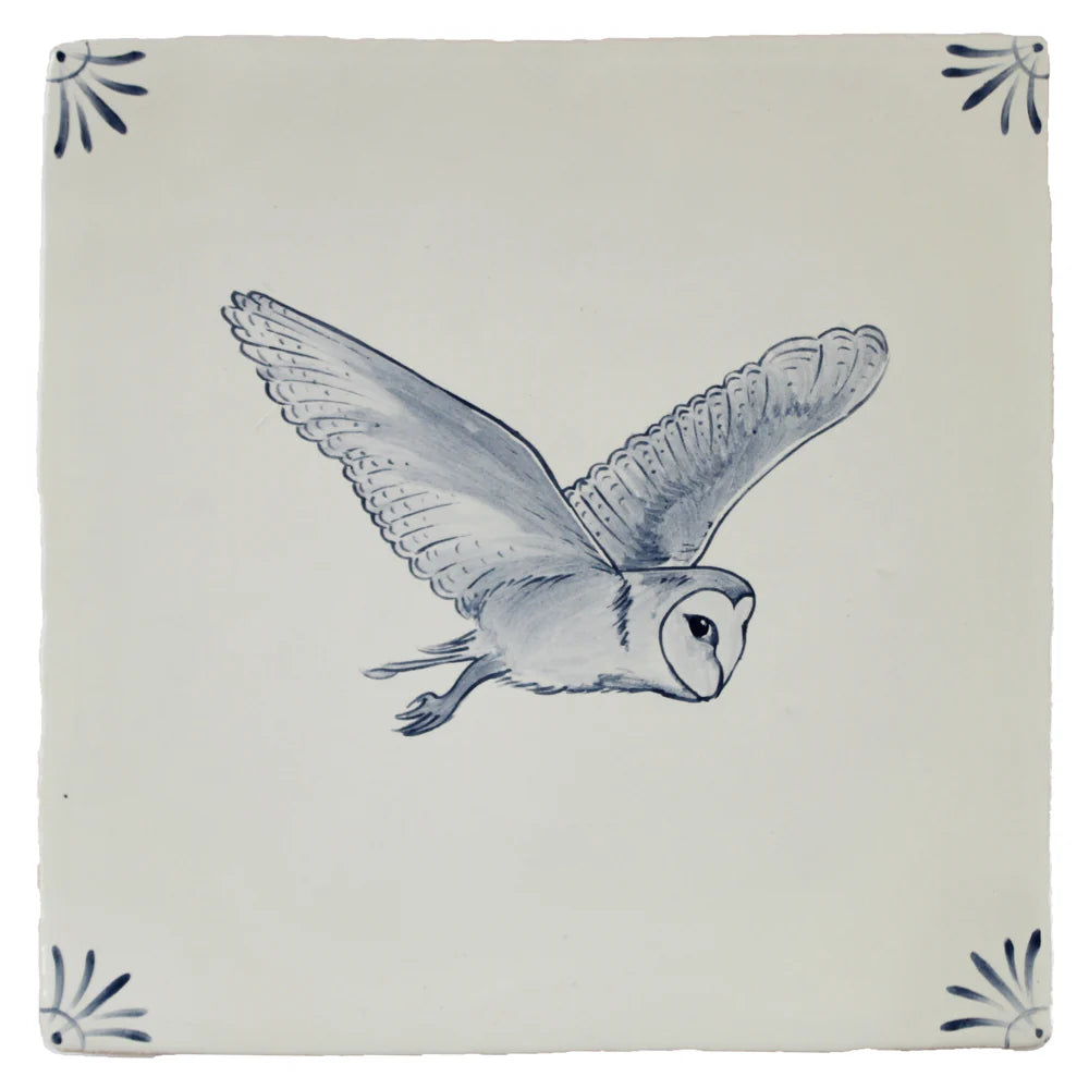 Cotswold Delft Barn Owl 13x13cm