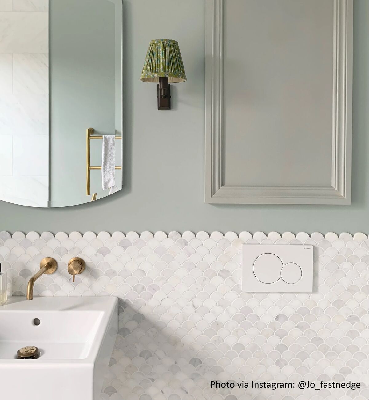 East Hampton Scallop Marble Mosaic 27.5x32.3cm
