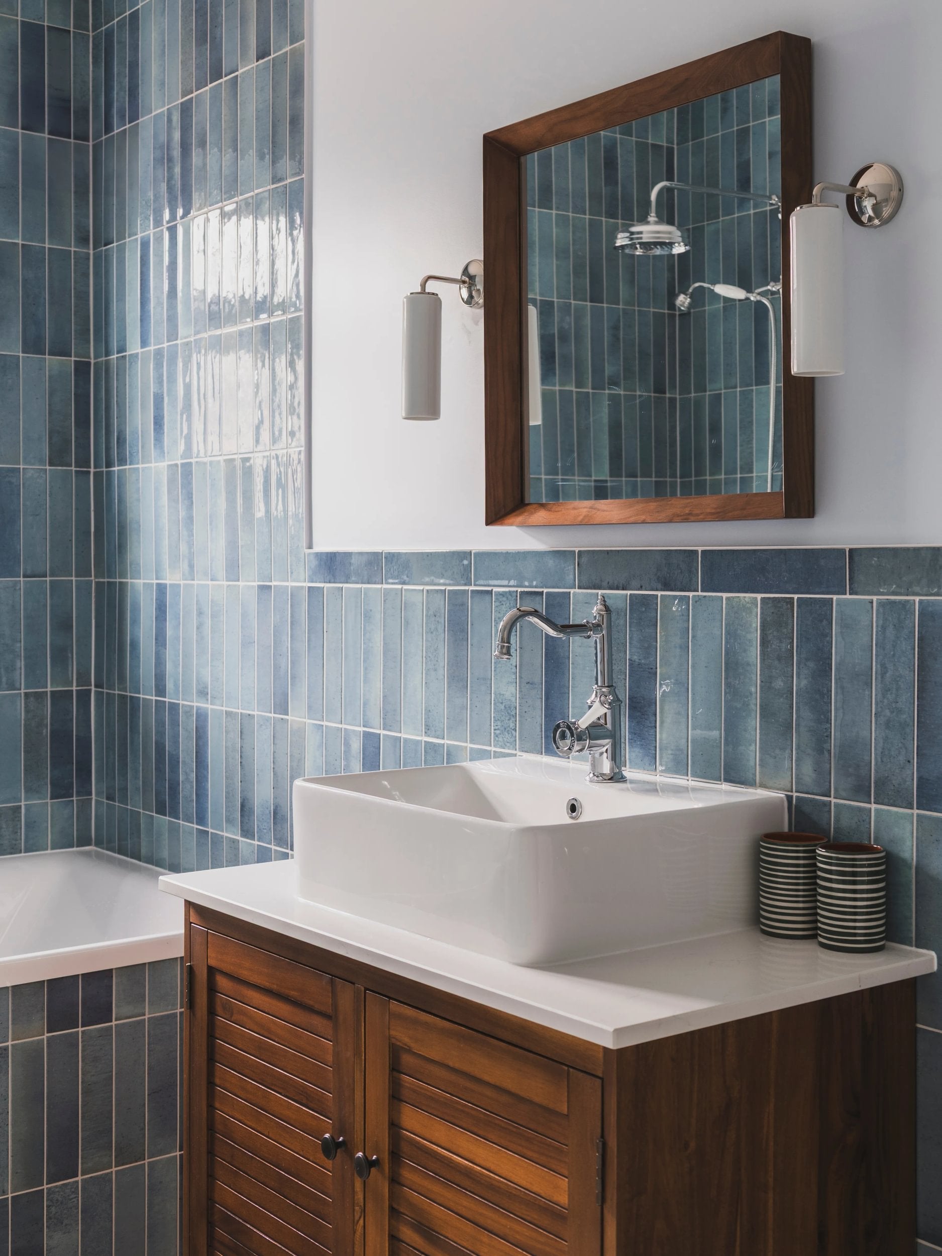 Ixworth Sky Brick 25x6cm