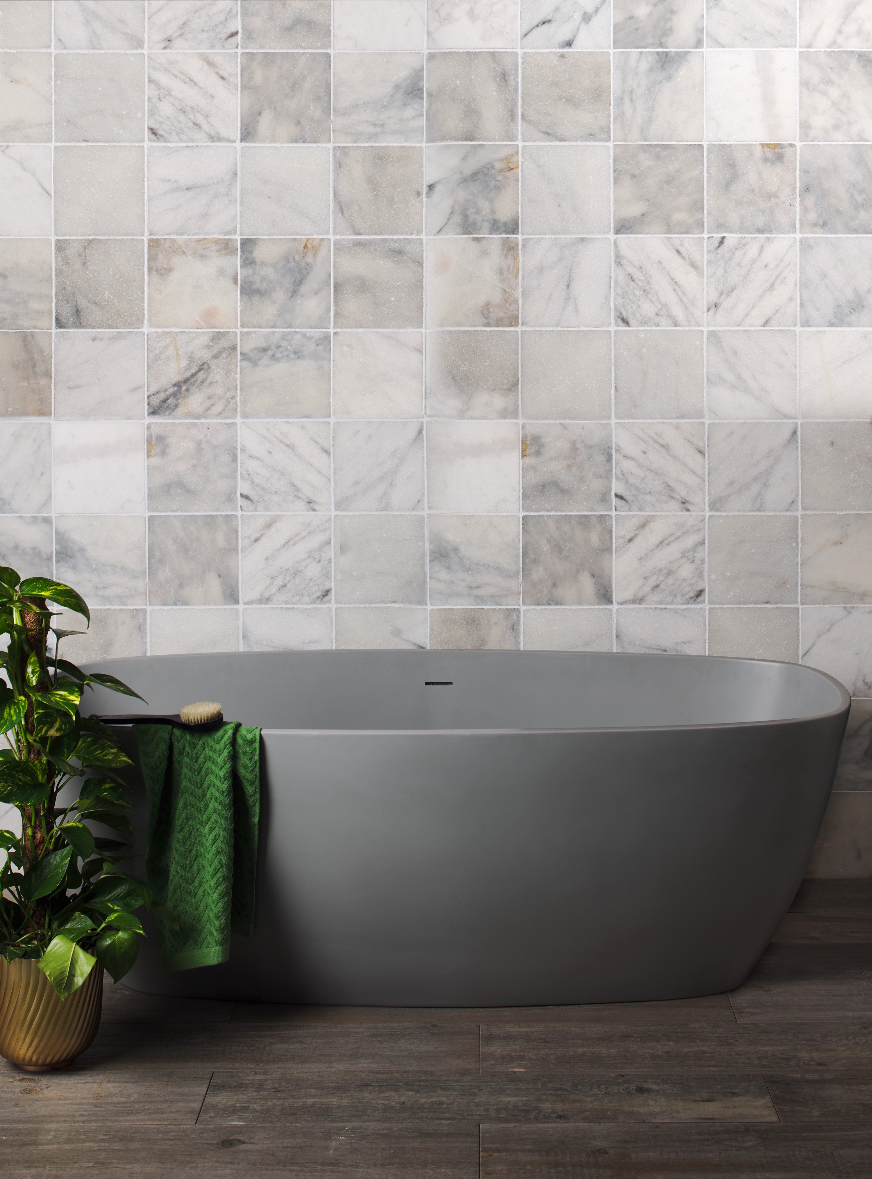 Long Island Tumbled Marble 20x20cm