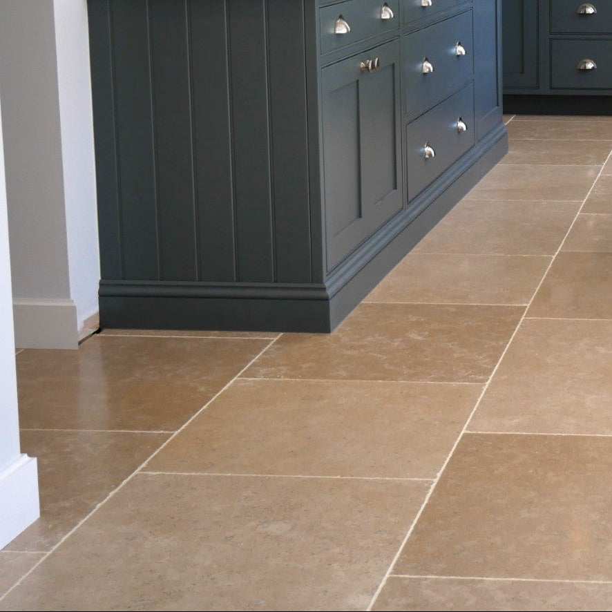 Oldmere Tumbled Limestone Grand Opus