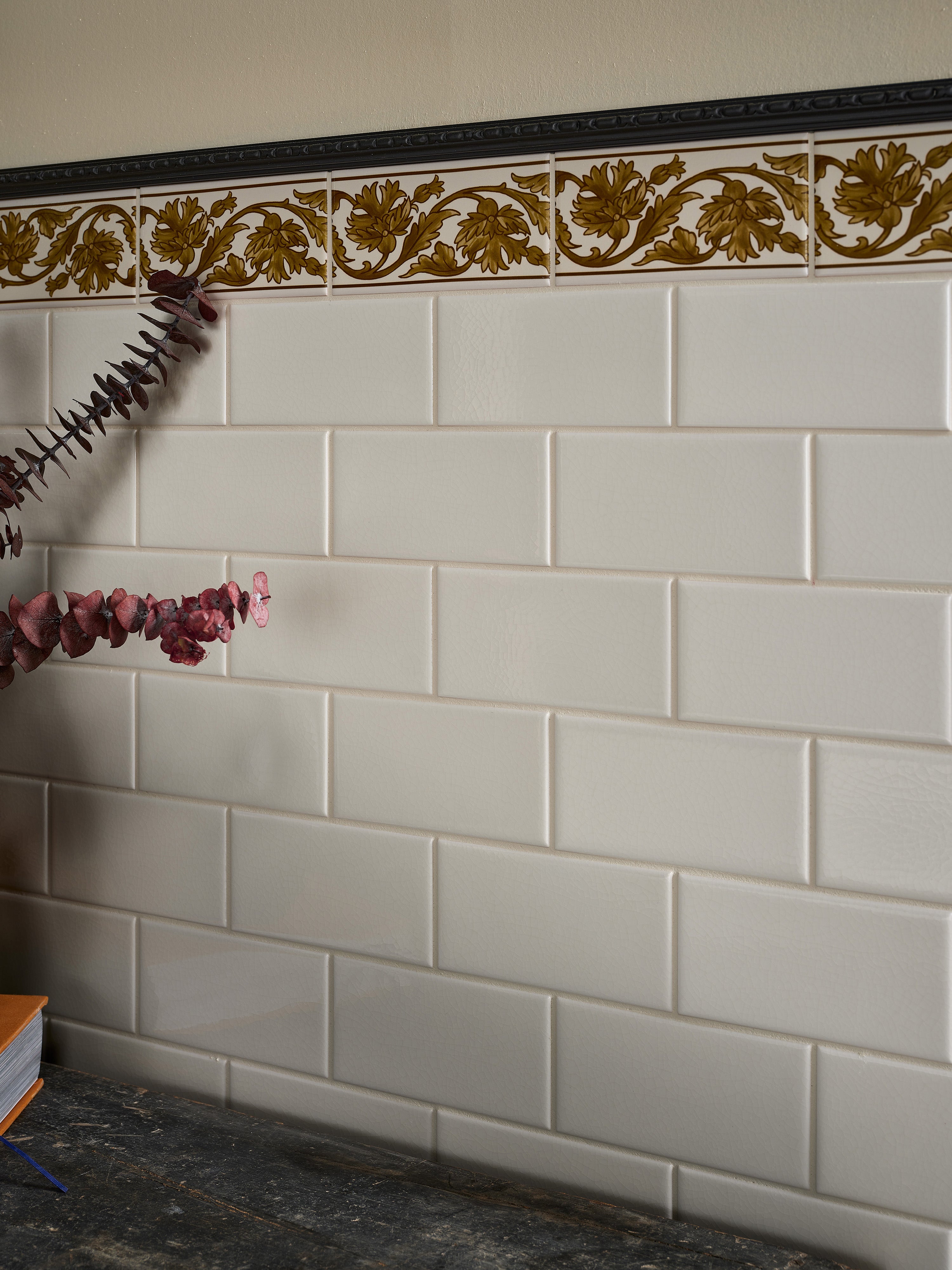 Ornamento Composite Luxe Trim 1.9x110cm
