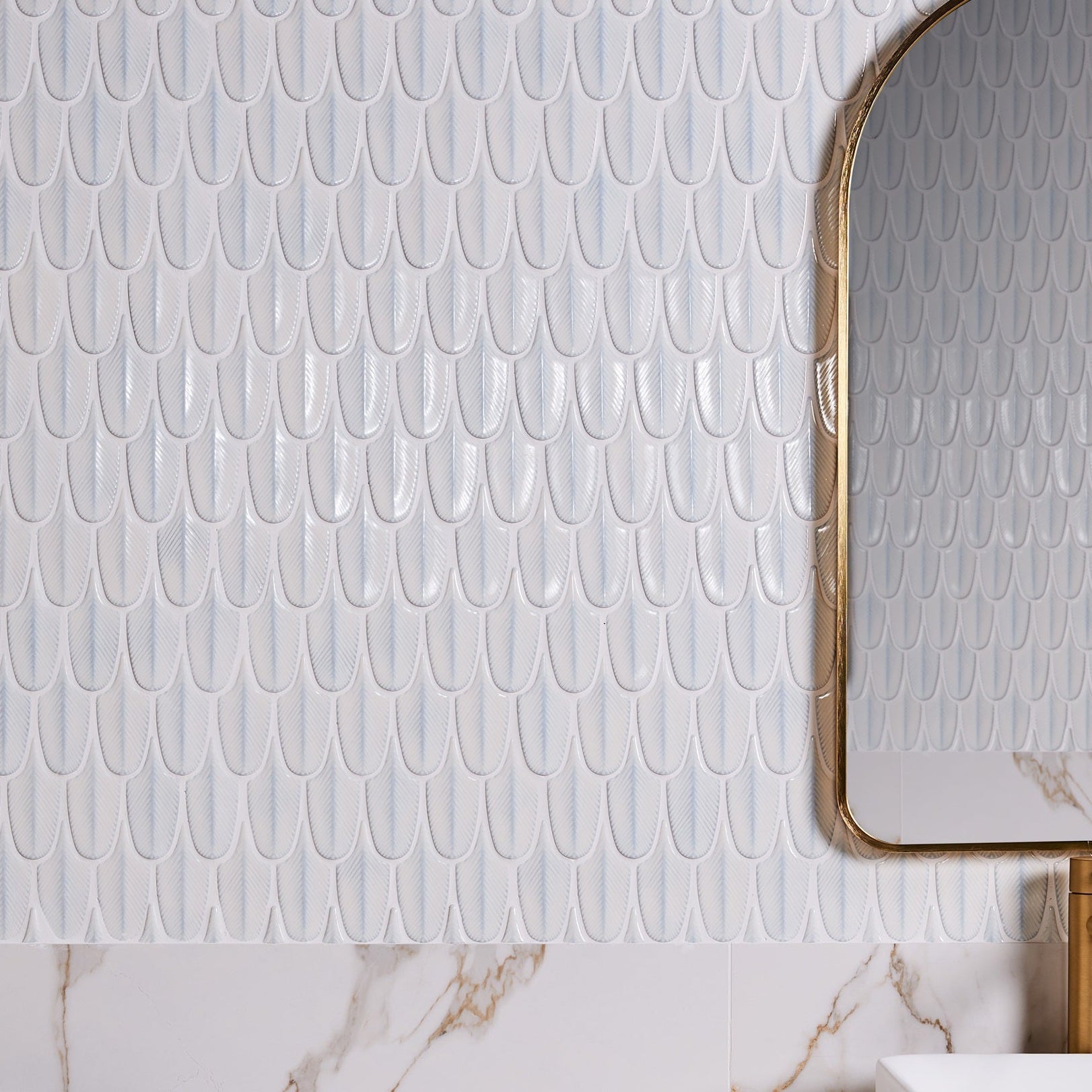 Preen Mosaic White 30.5x30cm