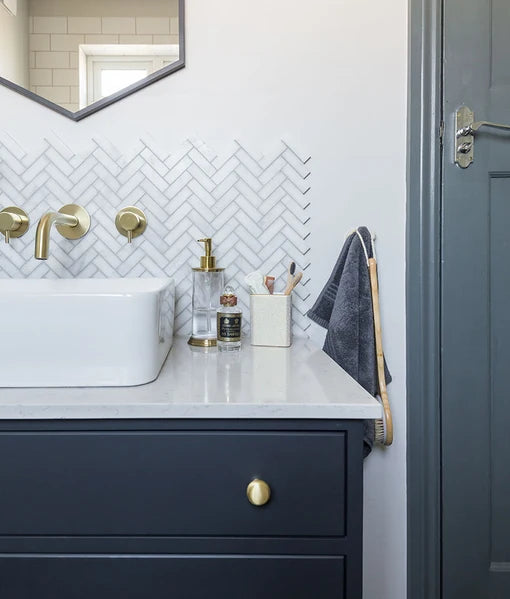 Long Island Herringbone Marble Mosaic 33x34cm
