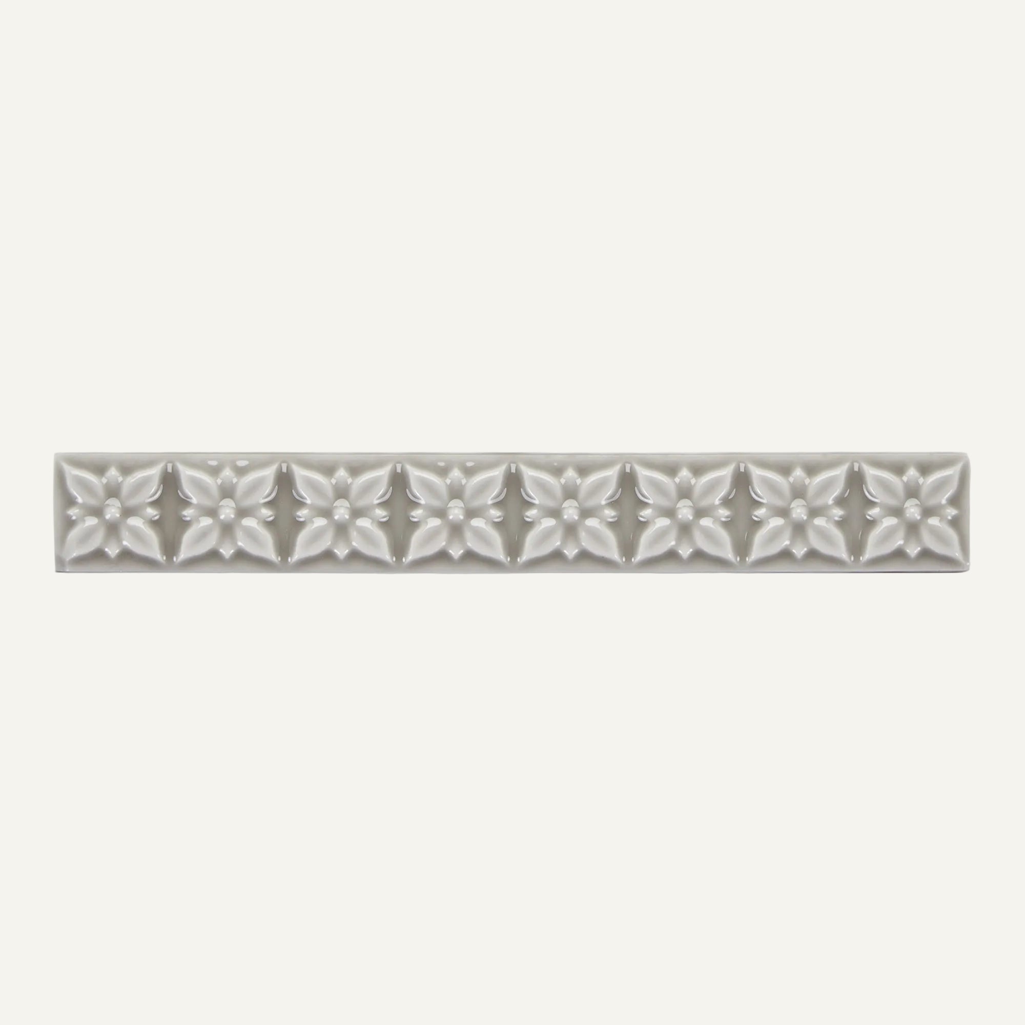 Giralda Niebla Trim 2.5x19.8cm