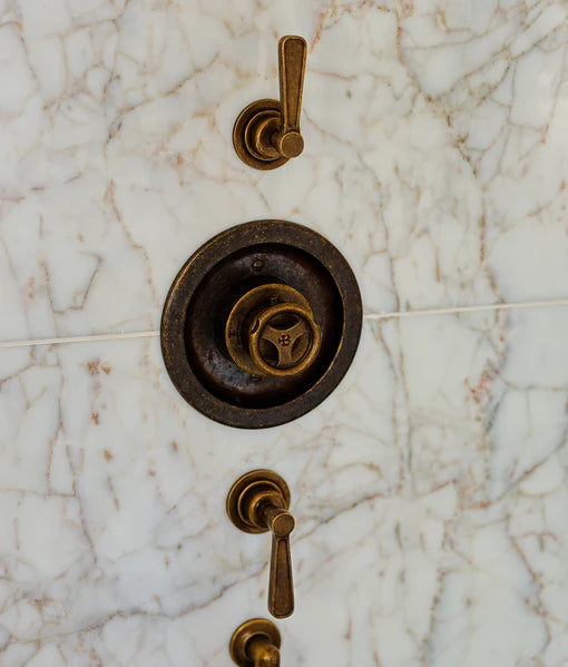 Ottoman Honed Marble 40.6x61cm