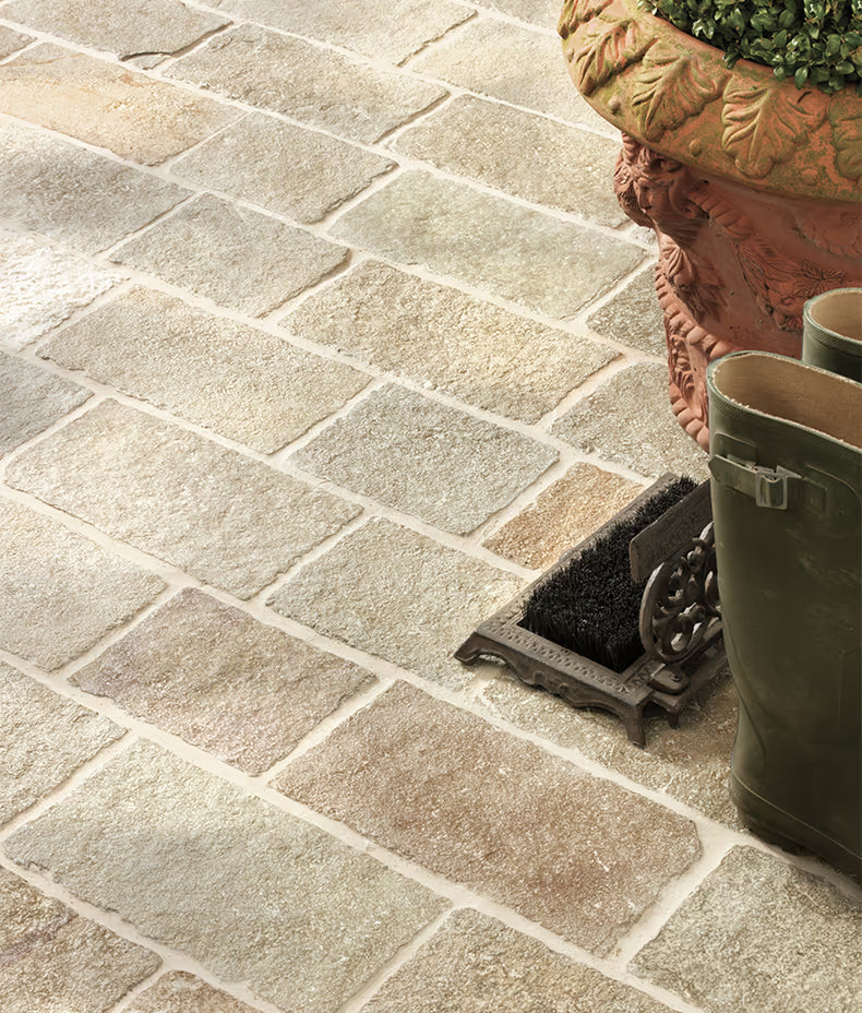 Trusloe Limestone Cobble Seasoned Finish 15xRandom