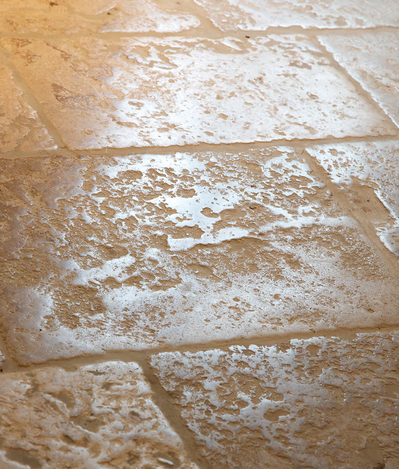 Vieux Bourgogne Limestone Artisan Antiqued 30/40/50 x Random x 2cm