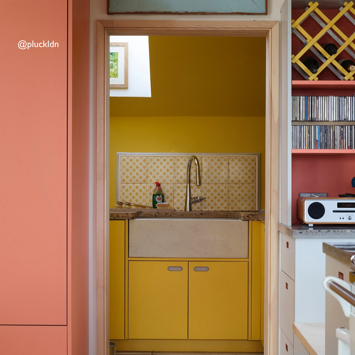 Neisha Crosland Atlas Buttercup Star Anise 19.4x19.4cm