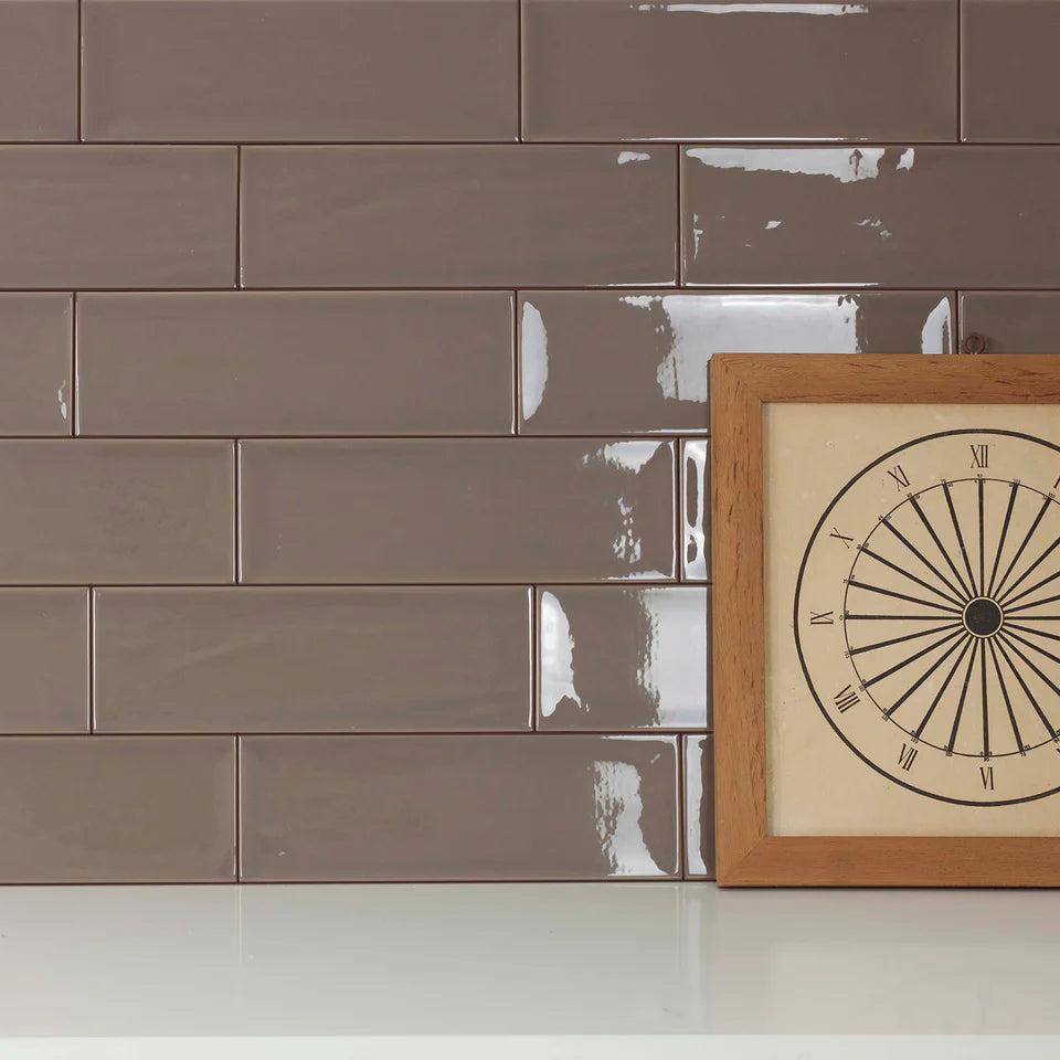 Aria Dark Brown Gloss 10x30cm