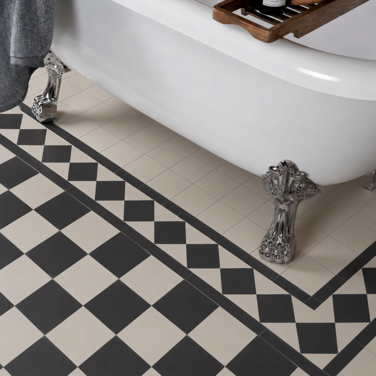 Chesslene Corner Black and White 23.6x23.6cm