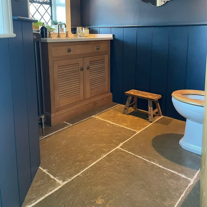 Farmland Tumbled Limestone Flagstone 60cmx90cm