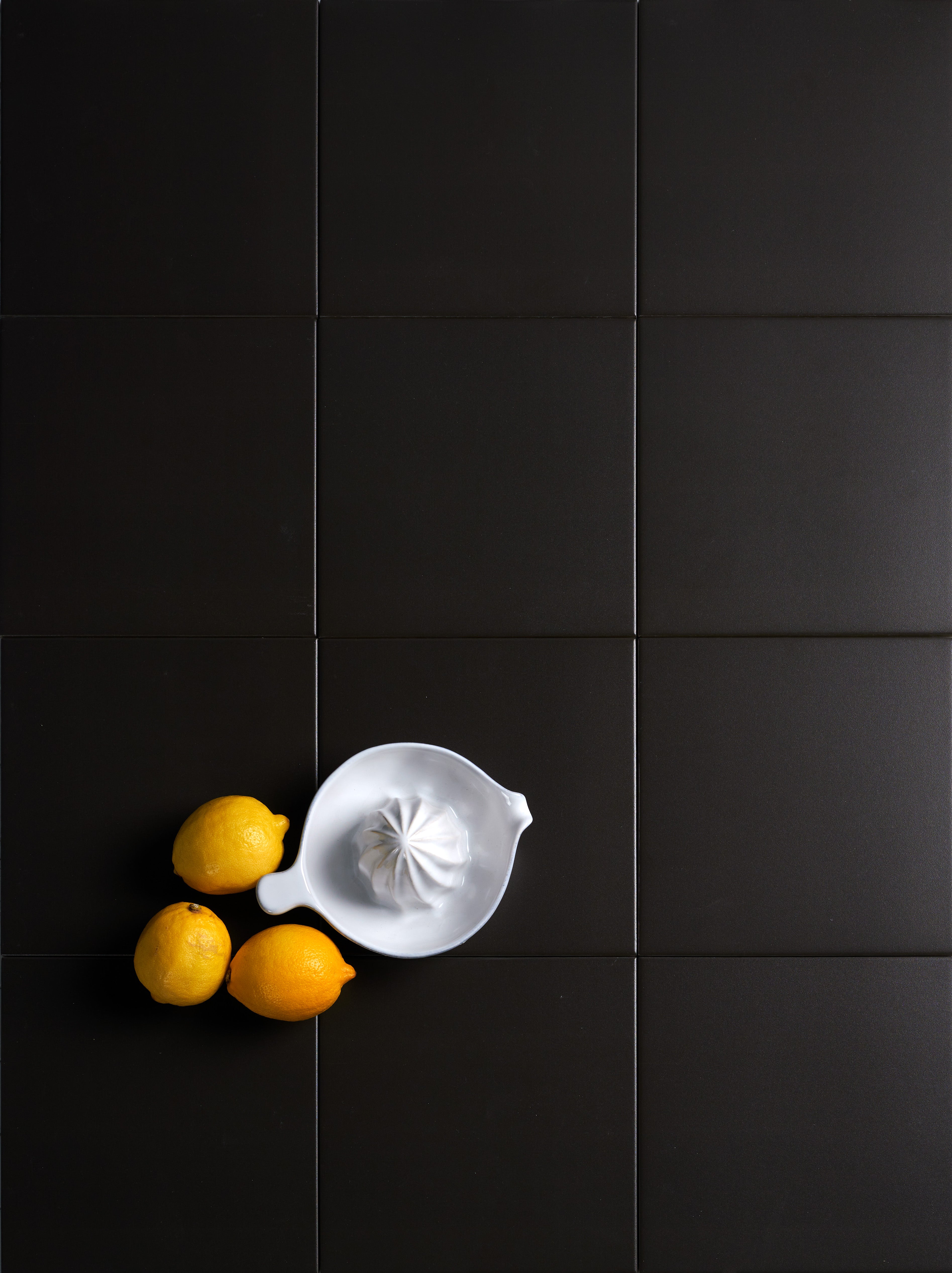 Brompton Field Liquorice 20x20cm