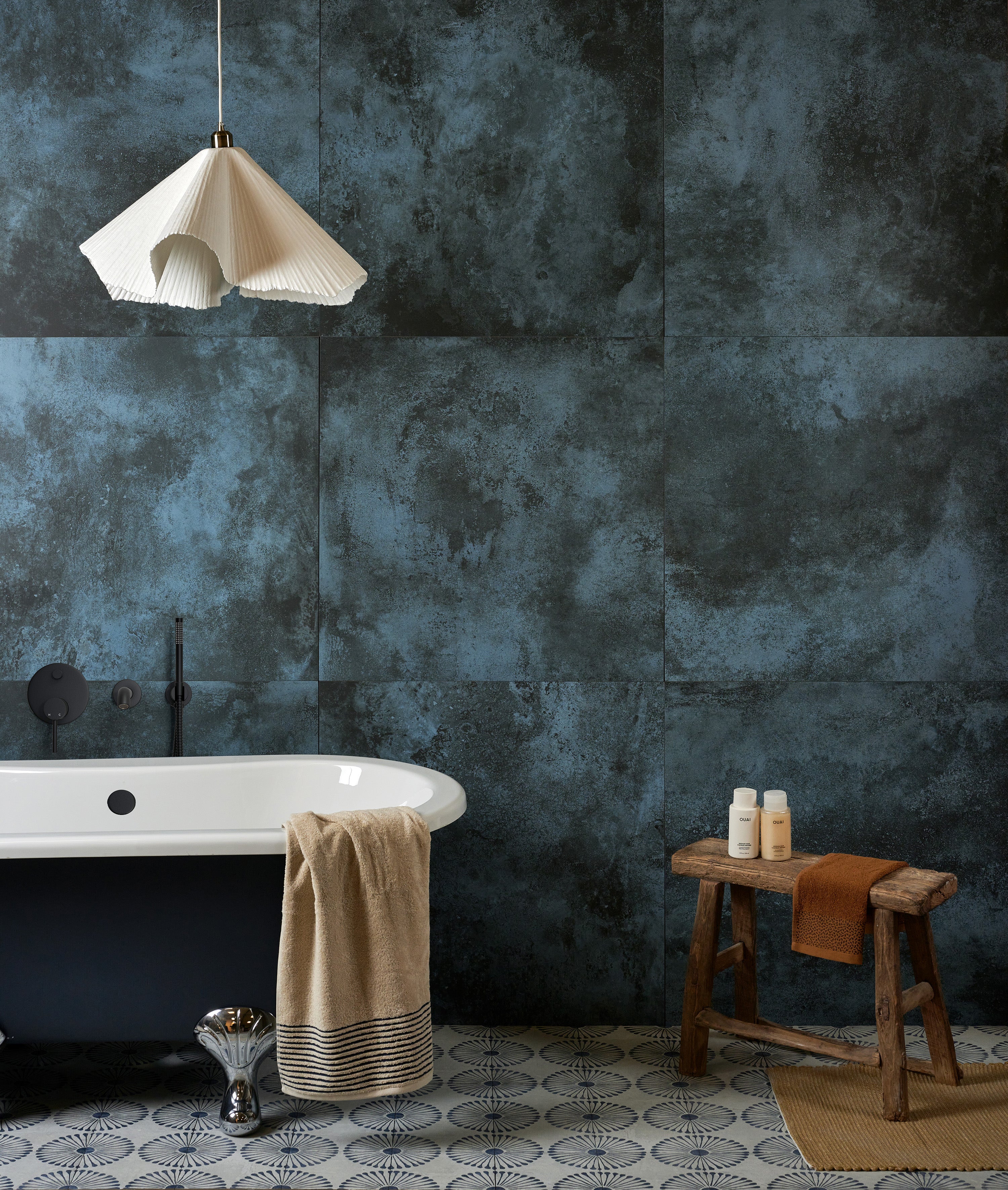 Chemistry Denim 80x80cm