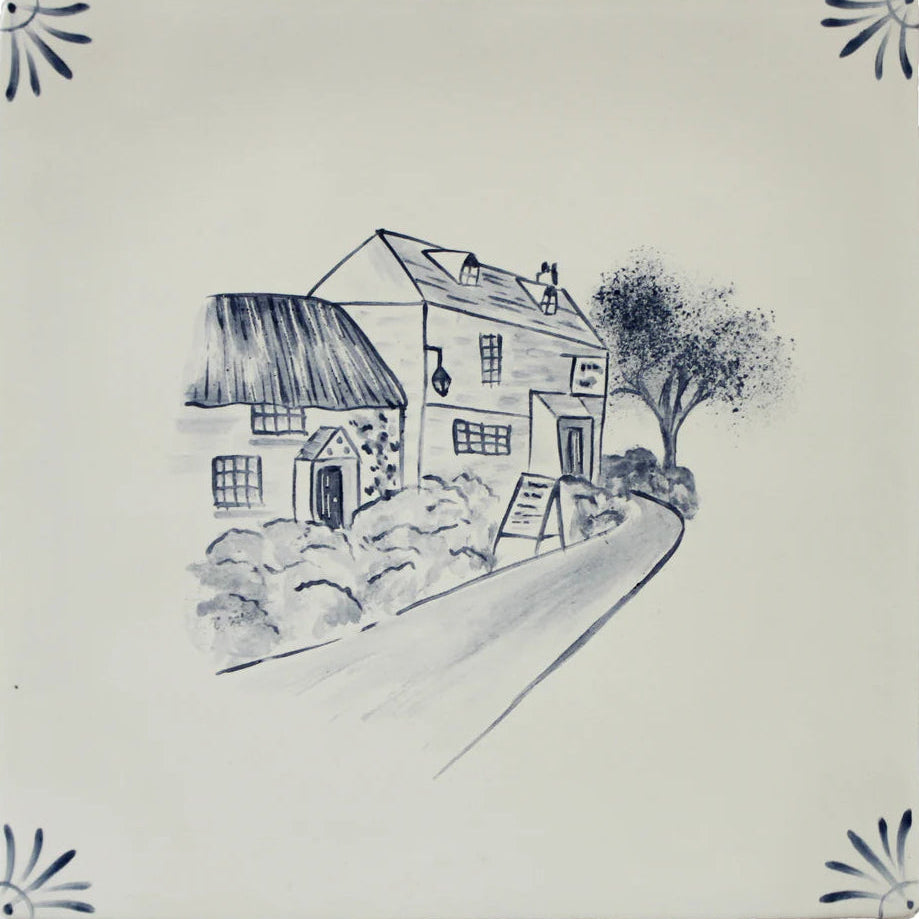 Cotswold Delft Fawkland Arms 13x13cm