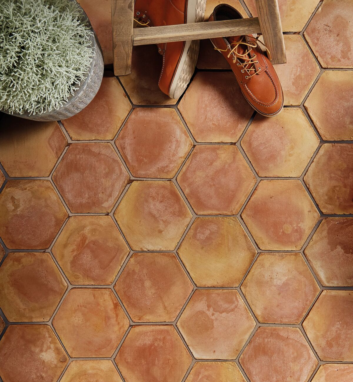 Handmade Classic Hexagon Terracotta 20x20cm
