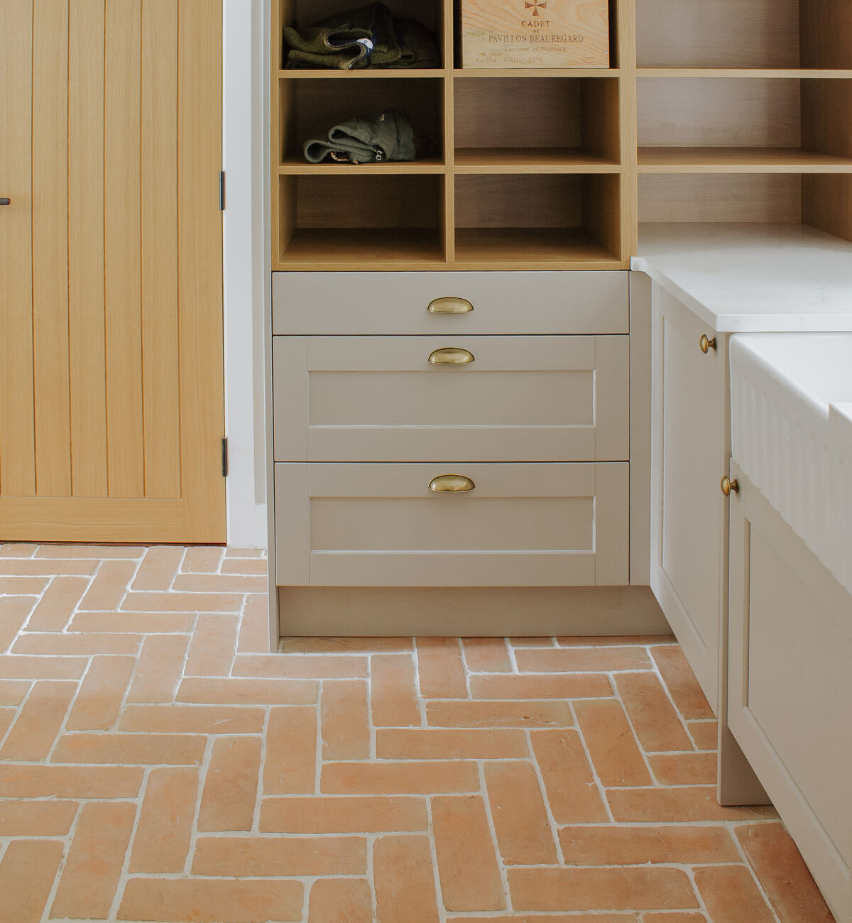 Handmade Classic Rectangle Terracotta 30x10cm