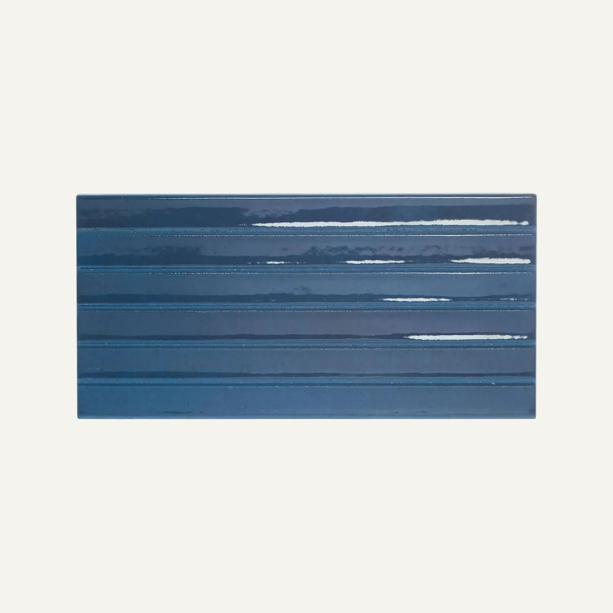 Ixworth Navy KitKat Bar 25x12.5cm