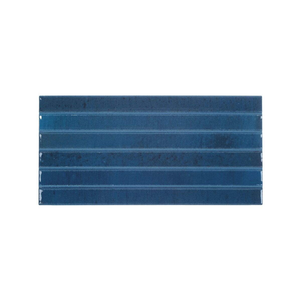 Ixworth Navy KitKat Bar 25x12.5cm