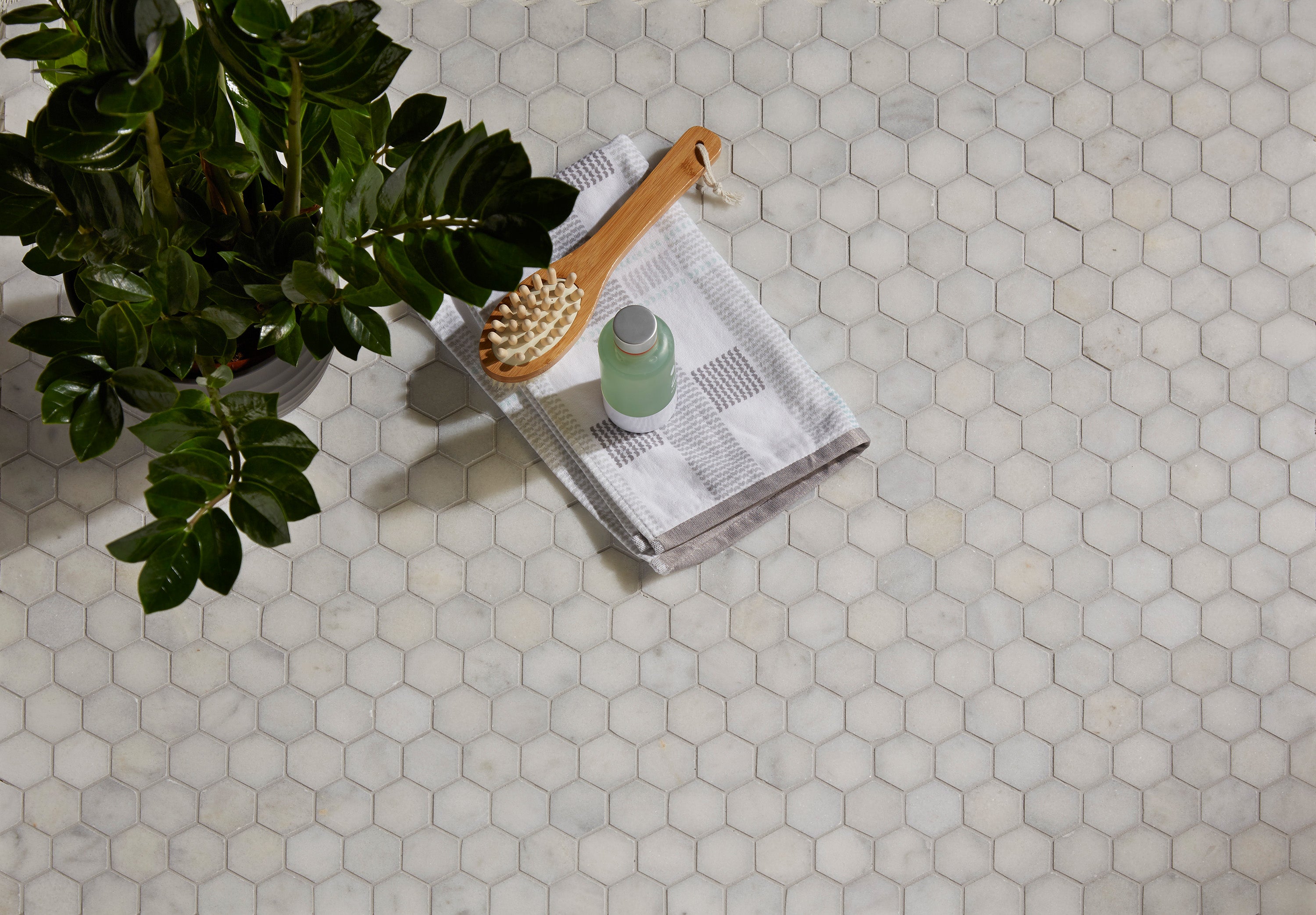 Long Island Small Hexagon Marble Mosaic 26x30.5cm