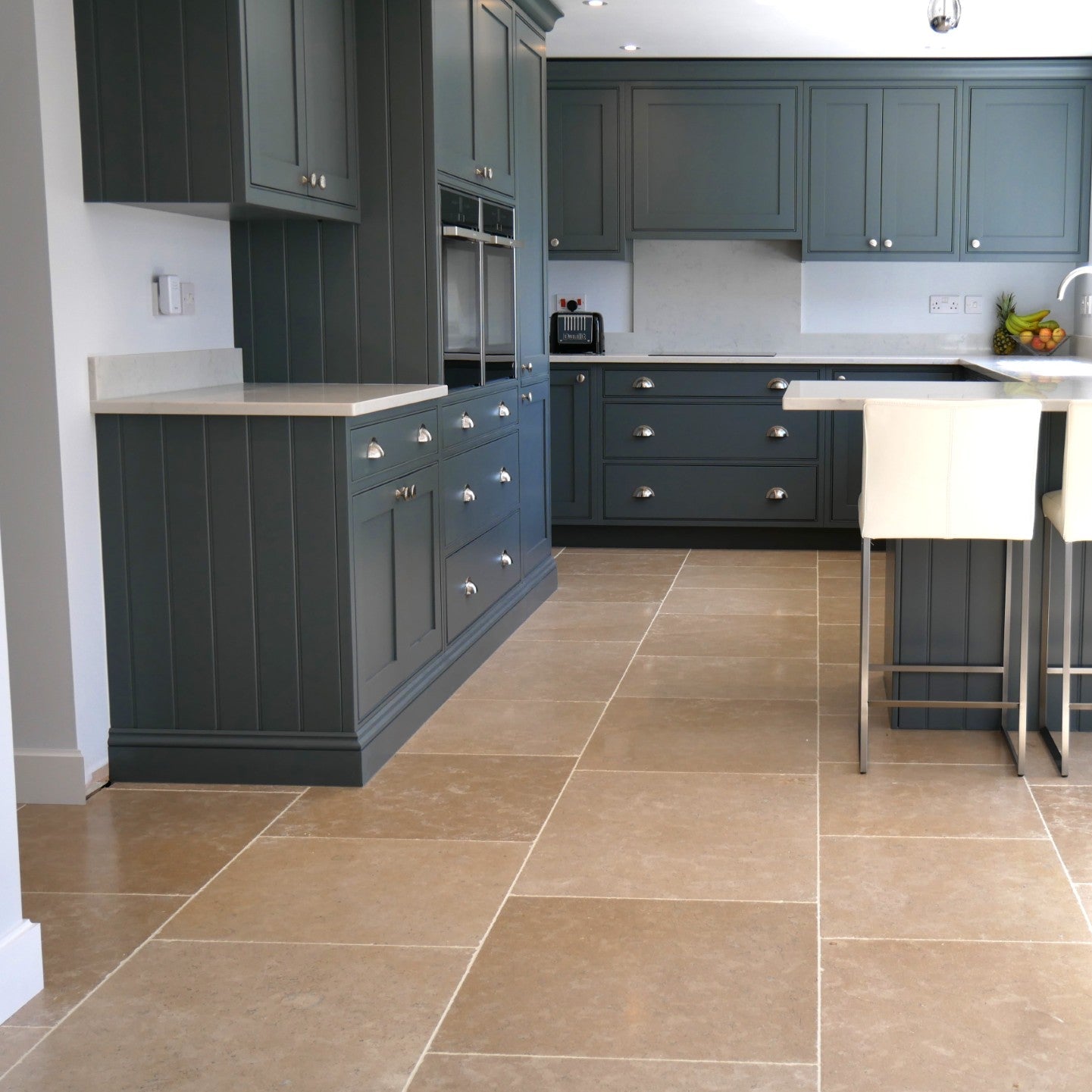 Oldmere Tumbled Limestone 60cmxRandom Length