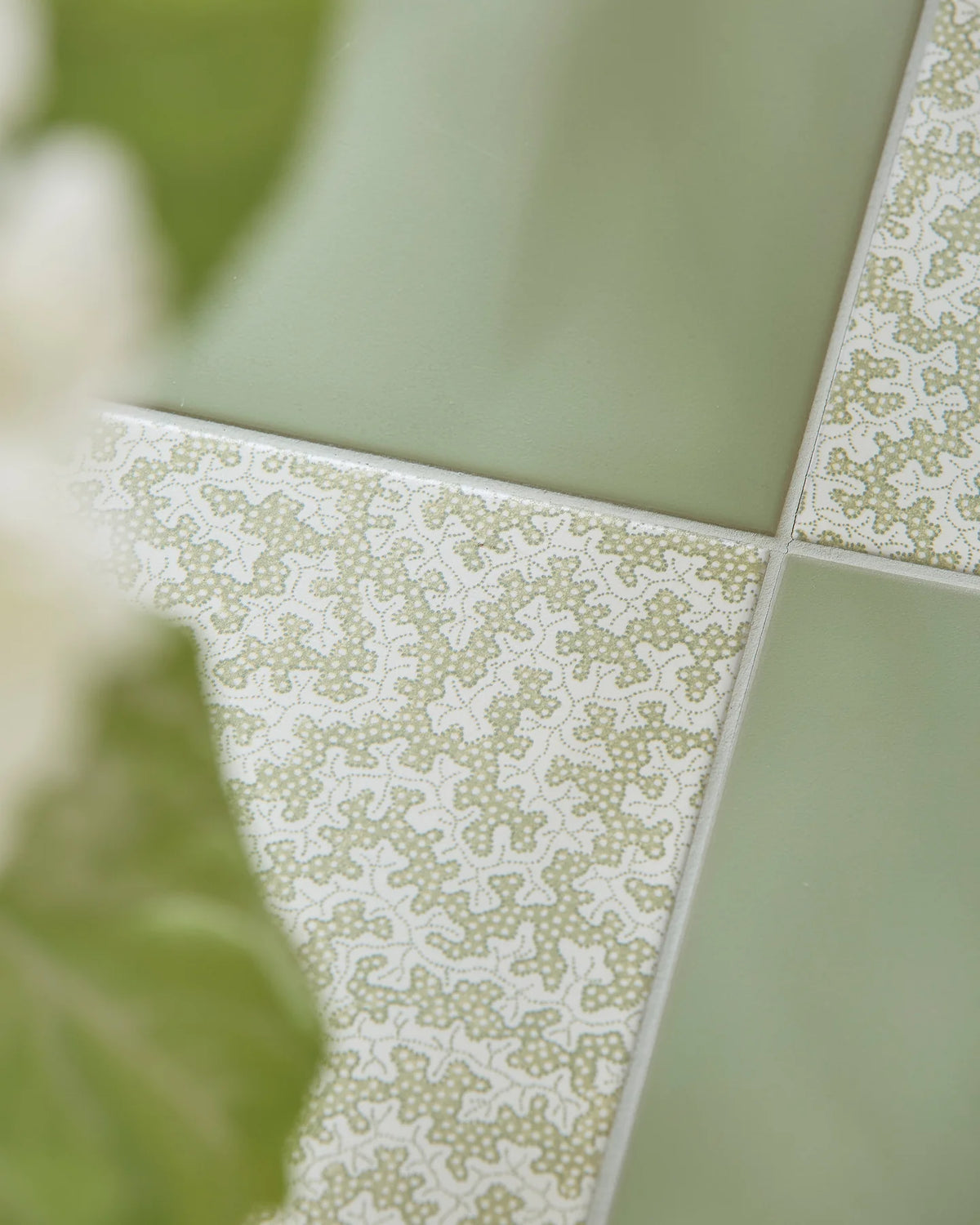 Truffle Sage 20x20cm -Sanderson