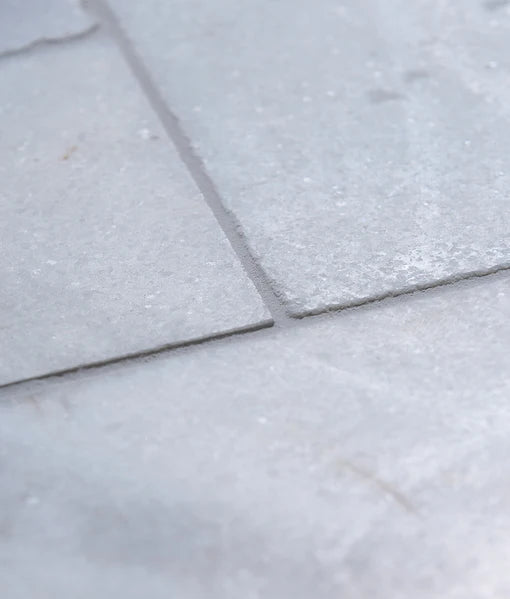 Long Island Tumbled Marble 40.6x40.6cm