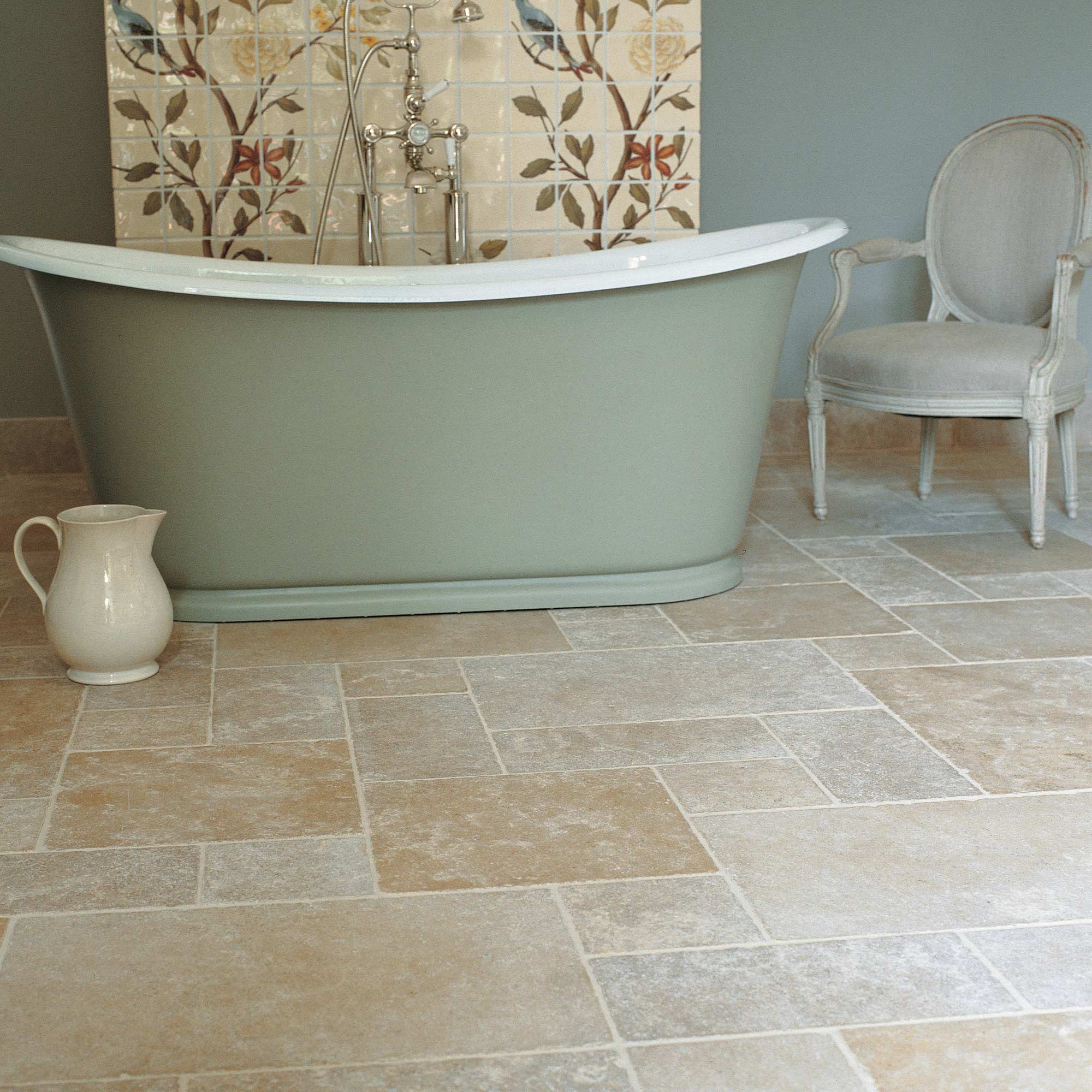 Cathedral Antique Limestone 40x60cm