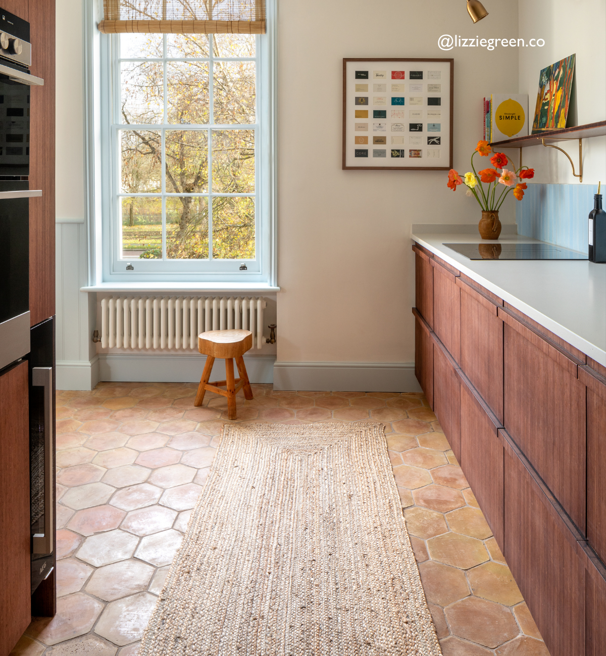 Handmade Classic Hexagon Terracotta 20x20cm