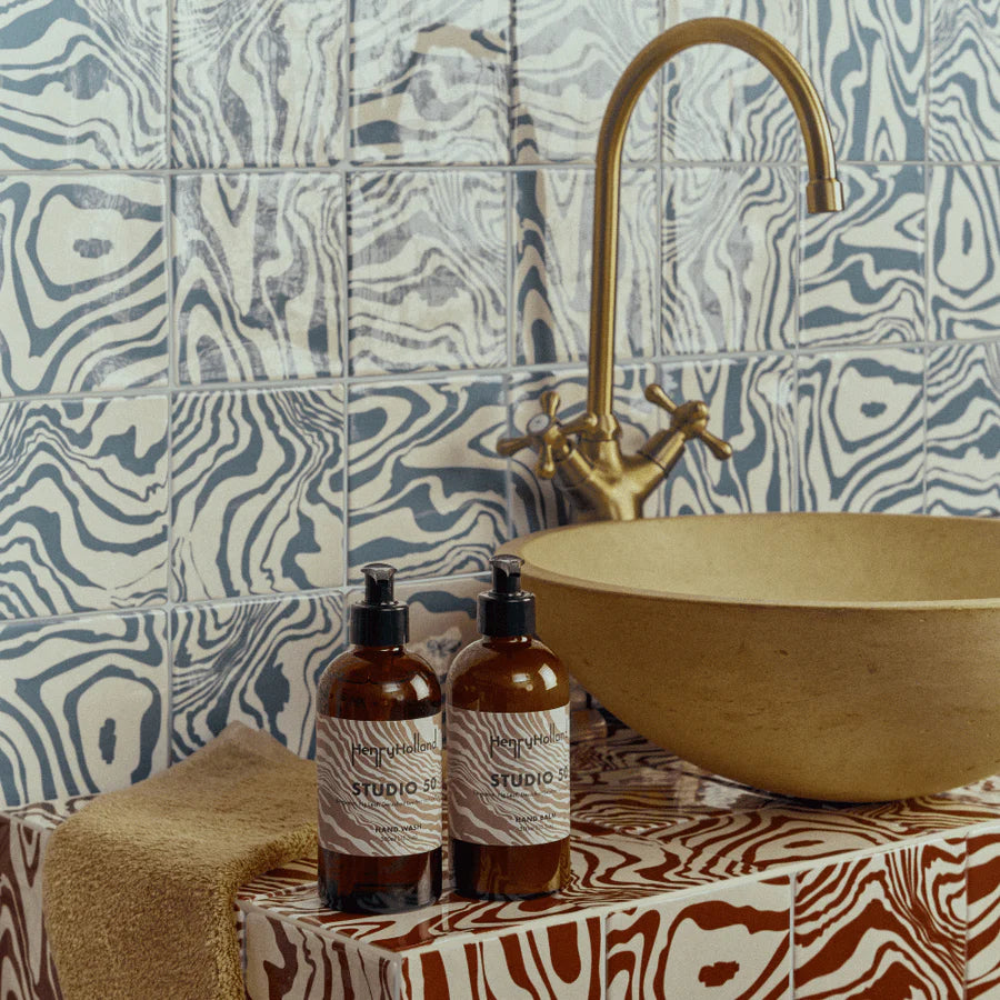 Henry Holland Studio Pour Blue Glazed 13x13cm