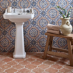 Marlborough Terracotta Arabesque 20x21cm