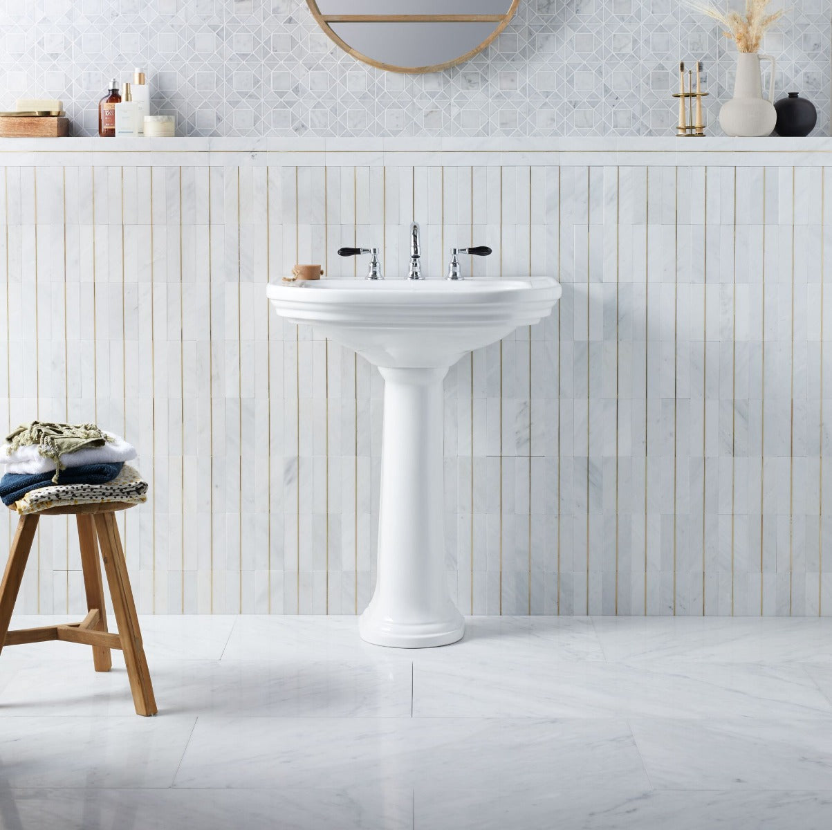 Carrara White Marble 45.7x45.7cm