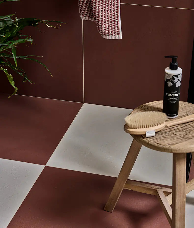 Stucco Textured Red 60x60cm