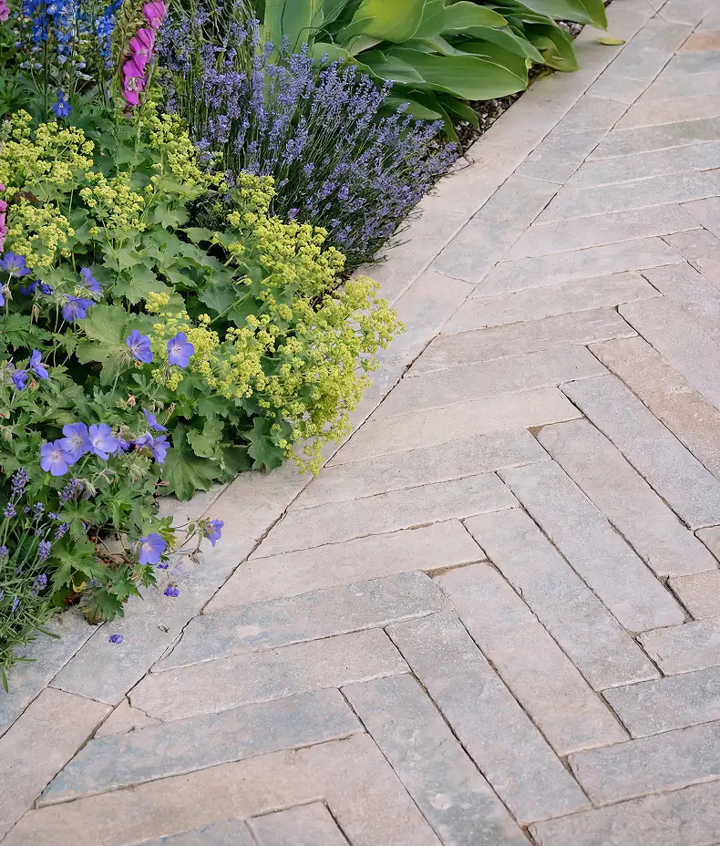 Trusloe Limestone Seasoned Parquet 7x30cm