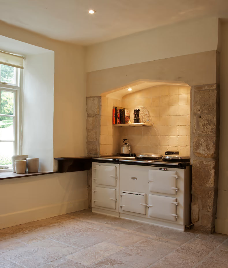 Vieux Bourgogne Limestone Artisan Antiqued 30/40/50 x Random x 2cm