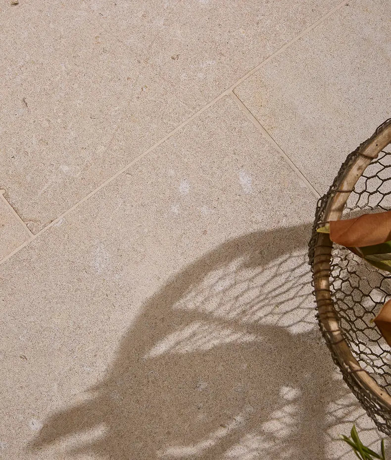 Wychwood Limestone Etched Finish 60xRandomx2cm