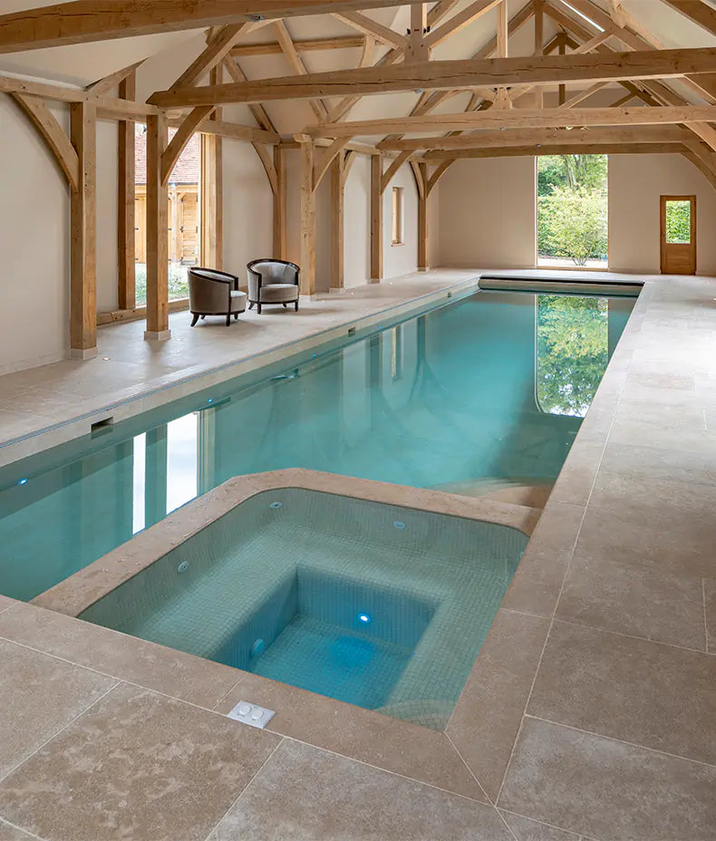 Wychwood Limestone Tumbled and Etched Finish 60xRandomx2cm
